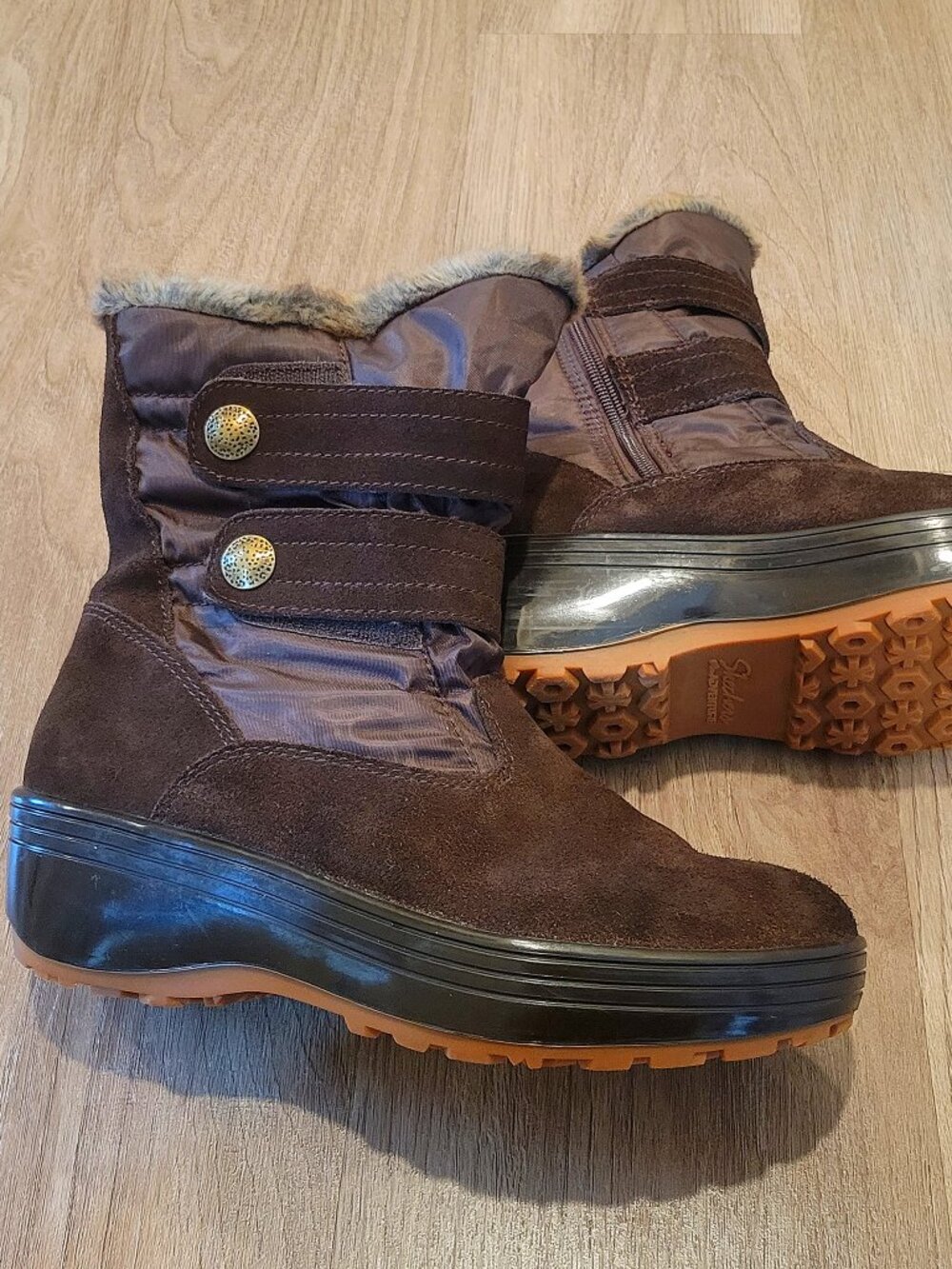 Adventure Suede Skecher Boots